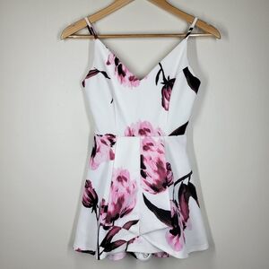 Stilletto's White Pink Rose Floral Mini Skirt Skort Romper Small Sleeveless